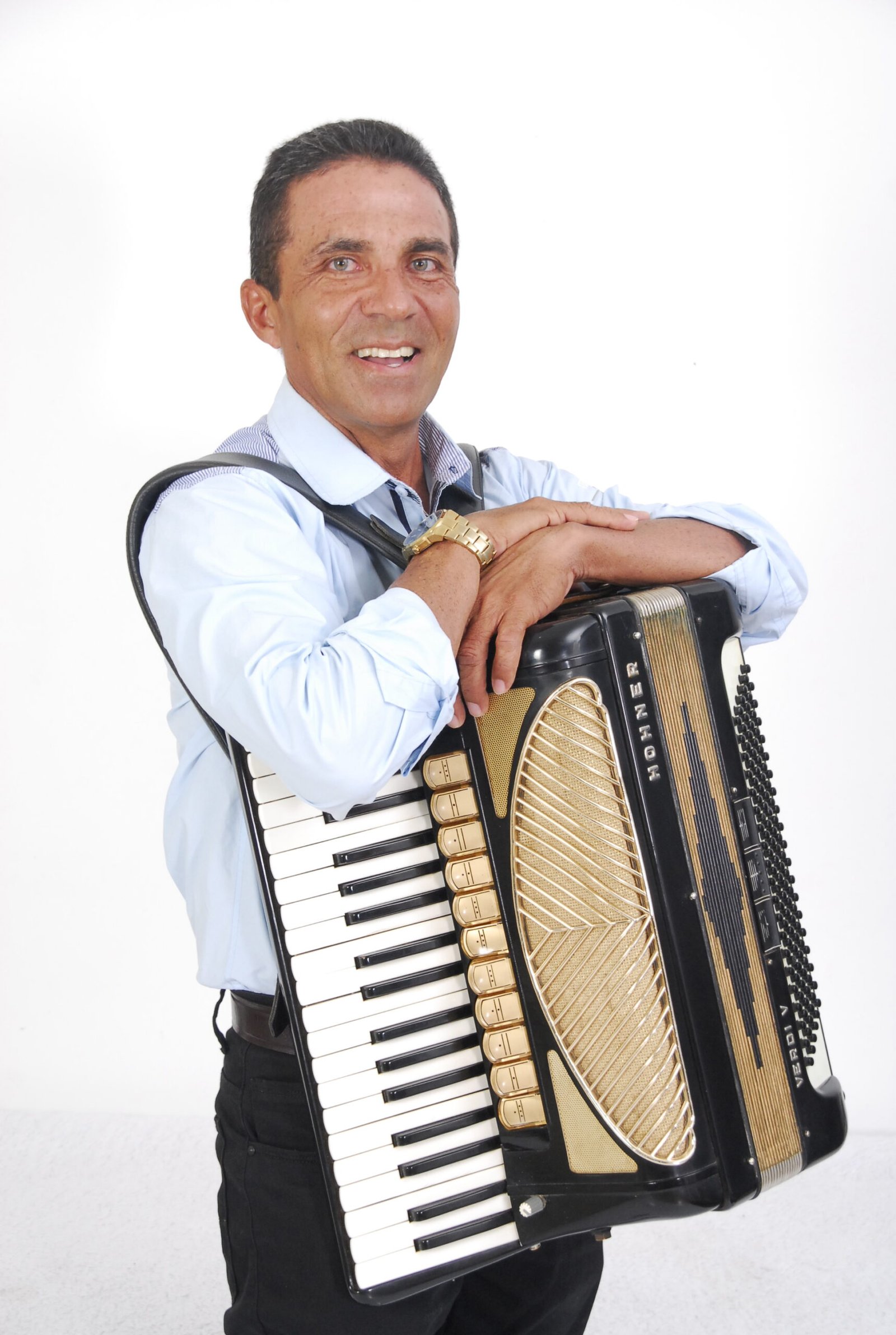 Josinaldo José – Poeta Popular, Sanfoneiro, Intérprete e Compositor